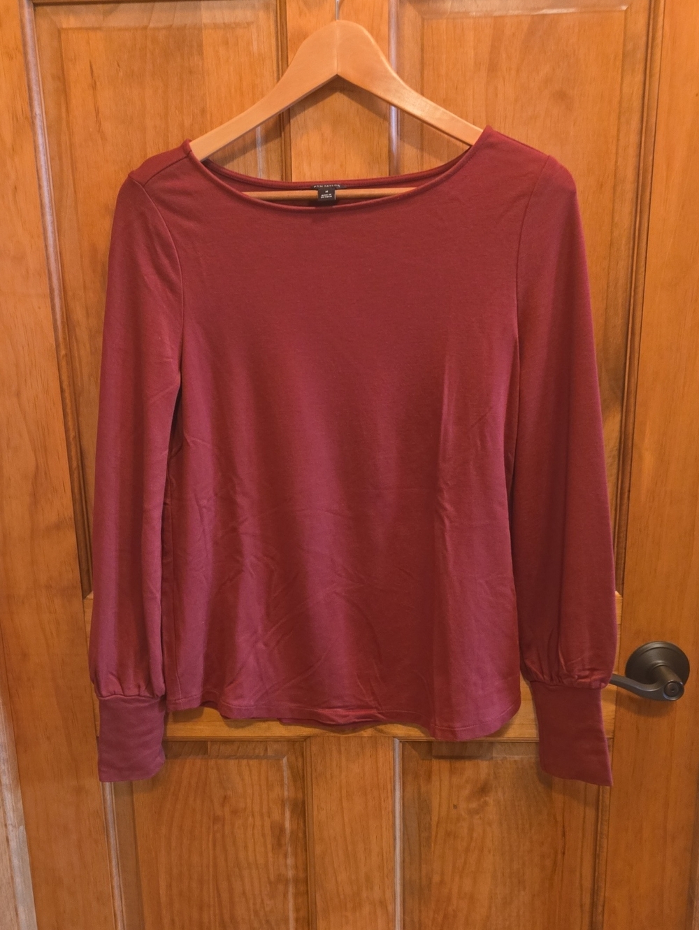 Basic Long-Sleeve Boatneck Top - Burgundy Ann Taylor Size M